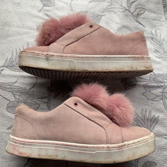 Cute Sam Edelman Pom Pom sneakers - Picture 3 of 6